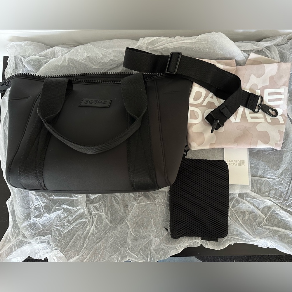 Dagne Dover Small Landon Carryall Duffel Black Onyx EUC